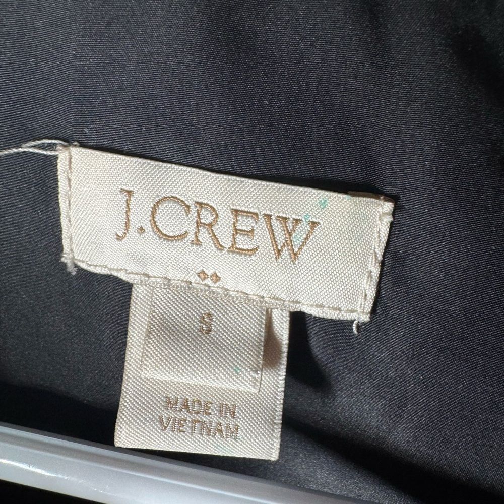 J. Crew Women’s Herringbone Quilted Vest - Picture 3 of 5